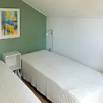 Pet Friendly In With Wifi Rodby