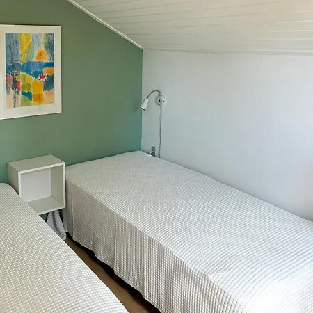 Pet Friendly In With Wifi Rødby