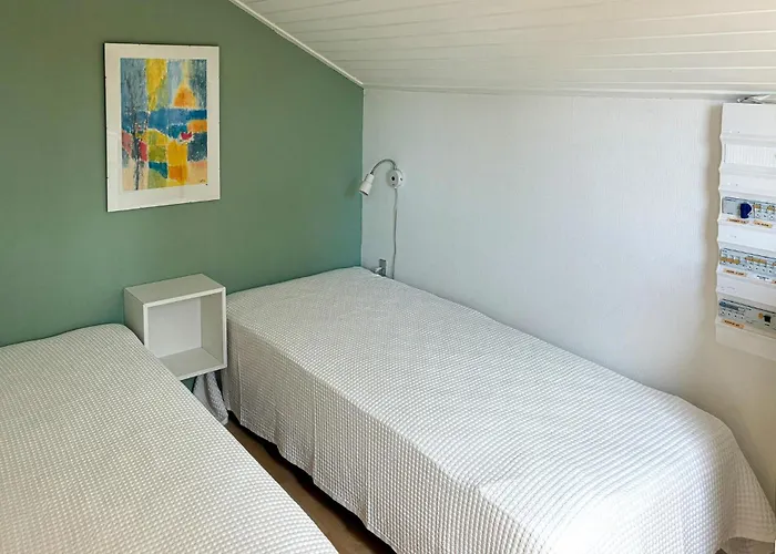 Pet Friendly In With Wifi Rødby